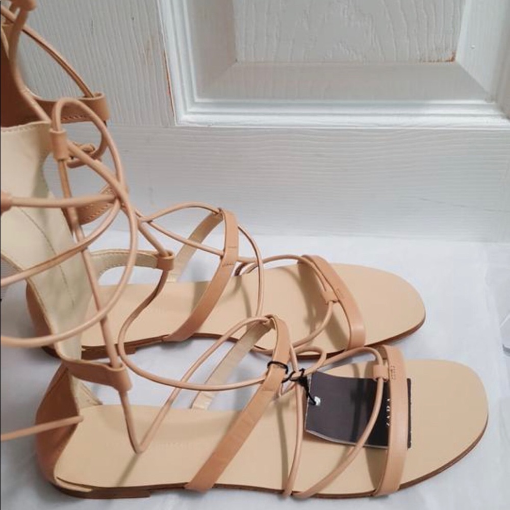 Zara Greek style tall sandals size 8 euro 39